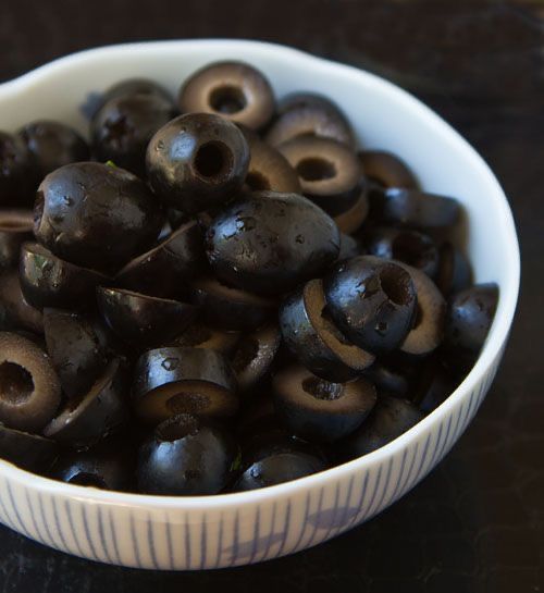 BLACK OLIVES SLICED SANSUR 3,100G